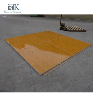 Plancher de danse extérieur en bois de poirier jaune pour événements, installation rapide - Product Image 4