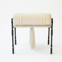 Chaise de salle à manger moderne de luxe léger pour hôtel, restaurant, café, avec structure métallique et tissu en crin de cheval, et dossier rafraîchissant pour salle à manger