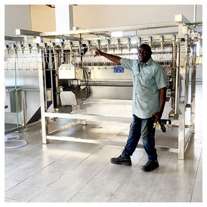 Xinbaiyun Abattoir Abattoir Équipement de <span class=keywords><strong>boucherie</strong></span> machine d'abattoir de volaille machine de vaccination de volaille injectable - Product Image 1