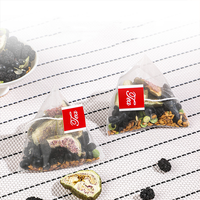 Hoogwaardige handgemaakte thee van vers fruit en gedroogd fruitmix