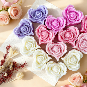 Bougies parfumées en forme de cœur avec fleur de rose Atmosphère Vente en gros Cadeau de la Saint-Valentin Bougies parfumées à la rose Parfum personnalisé - Product Image 3