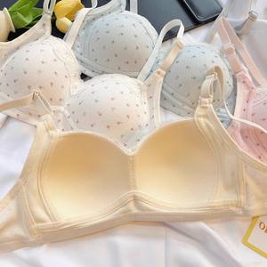 Sweet Floral Pattern Sexy Lace Bra <b>Push</b>-Up Wire-Free Thin Breathable Knitted Seamless Teenagers Fashionable Adjusted-straps 3/4 - Product Image 2