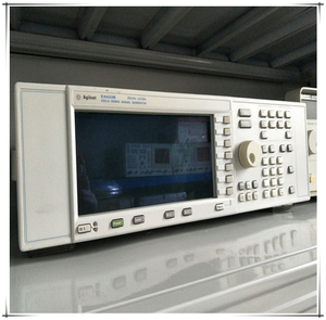 New Rohde & Schwarz SMIQ03E 3G Signal Generator 3.3GHz RF Generator High Accuracy 1 Year Warranty 220-415V - Product Image 4