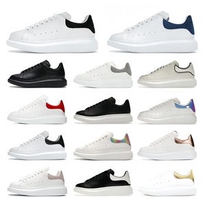 Chaussures blanches de marque à la mode en gros, luxueuses et haut de gamme, chaussures de marche à semelles épaisses, semelles extérieures en cuir véritable et en caoutchouc - Product Image 6