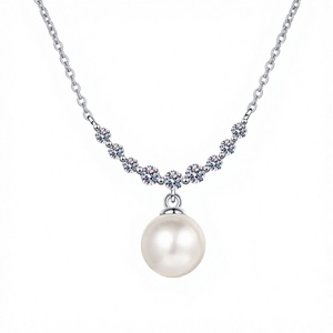 Collier pour femme en argent sterling S925, chaîne polyvalente pour clavicule, nouveau pendentif souriant créatif en moissanite, anniversaire - Product Image 3