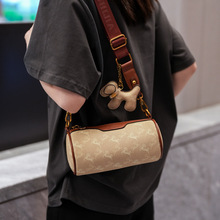 Bolso de Hombro Tipo Tote de Gran Capacidad para Mujer, Diseño de Moda, Portátil, para Otoño, Invierno y Primavera - Product Image 4