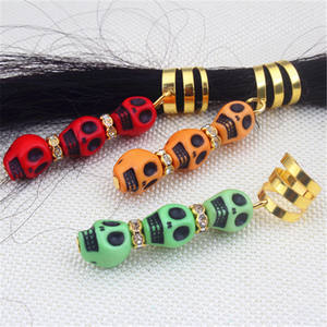 حقيبة واحدة من إكسسوارات الشعر المرصعة بالأحجار الأكريليكية لتزيين الضفائر ودبابيس الشعر على شكل جمجمة وإكسسوارات يدوية الصنع - Product Image 1