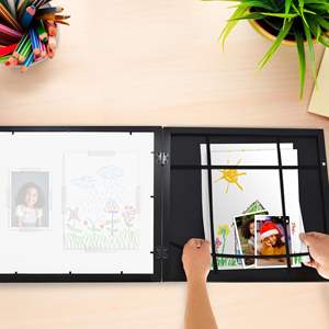 Cadre <span class=keywords><strong>photo</strong></span> magnétique en bois personnalisé pour enfants, affichage modifiable pour dessins et images d'enfants, ouverture frontale - Product Image 5