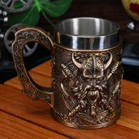 Vente chaude personnalisé Viking Figure Double hache bière tasse WJA33 bataille médiévale hache Double couche en acier inoxydable tasse