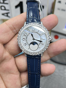 Lunette en diamant blanc montre pour femme haut de gamme Phase de lune Designer Logo personnalisé cadeau petite amie - Product Image 5