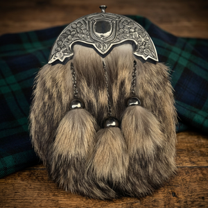 Sporran écossais de cérémonie, sac à kilt, fourrure de lapin, cantle métallique, logo personnalisé, usage standard, accessoire d'uniforme des Highlands, fabriqué PK - Product Image 1