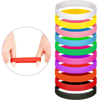 Pulseras deportivas de silicona de color liso al por mayor como regalos promocionales para eventos y actividades deportivas