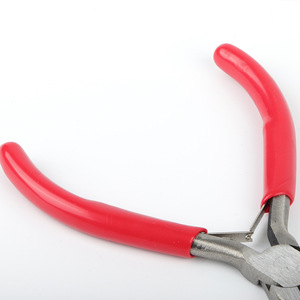 Pince à bec effilé rouge Xinrui Hardware de 4,5 pouces, à pointes coniques, à ressort, pour la découpe de fil de bijouterie DIY, en acier 45 - Product Image 1