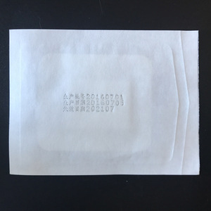 Pansement en tissu non tissé 6x7cm, respirant, pour le soin des plaies du cordon ombilical du bébé, premiers secours, hémostatique, auto-adhésif - Product Image 1