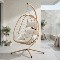 Fauteuil suspendu d'extérieur en rotin tressé avec support et coussins, siège balançoire œuf pour patio, jardin, bord de piscine, terrasse, balcon