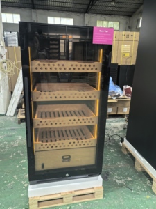 Humidor à cigares commercial NE-146-8 en acier inoxydable avec porte vitrée simple, élimination de l'ammoniac, température constante, 218L, pour 800 cigares - Product Image 5