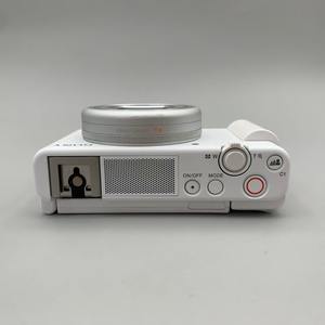 Cámara de <span class=keywords><strong>Vlog</strong></span> <span class=keywords><strong>Sony</strong></span> <span class=keywords><strong>ZV</strong></span>-1 4K Original de Segunda Mano con Pantalla Abatible + Cuerpo de Magnesio, Cámara 4K Pequeña para Viajes - Product Image 3