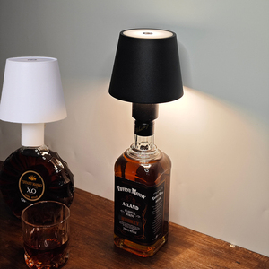 <span class=keywords><strong>Lampada</strong></span> portatile all'ingrosso del tappo della bottiglia del vino Led della bottiglia della <span class=keywords><strong>lampada</strong></span> da tavolo per il Bar del ristorante del partito - Product Image 1