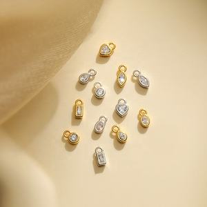 Joyería Clásica con Mini Diamantes, Dijes Redondos de Plata 925 con Circonita Cúbica, Diseño Simple y Moderno <span class=keywords><strong>YAMMY</strong></span> para Mujer - Product Image 1