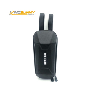 <span class=keywords><strong>WILD</strong></span> <span class=keywords><strong>MAN</strong></span> 2L Sac de rangement étanche pour Xiaomi M365 ES Max G30 Accessoire de remplacement pour scooter électrique Sac de transport facile - Product Image 1