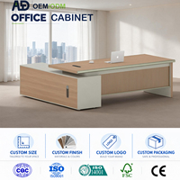 Meubles de bureau commerciaux, bureau moderne et simple, table de travail pour le personnel, bureau d'ordinateur