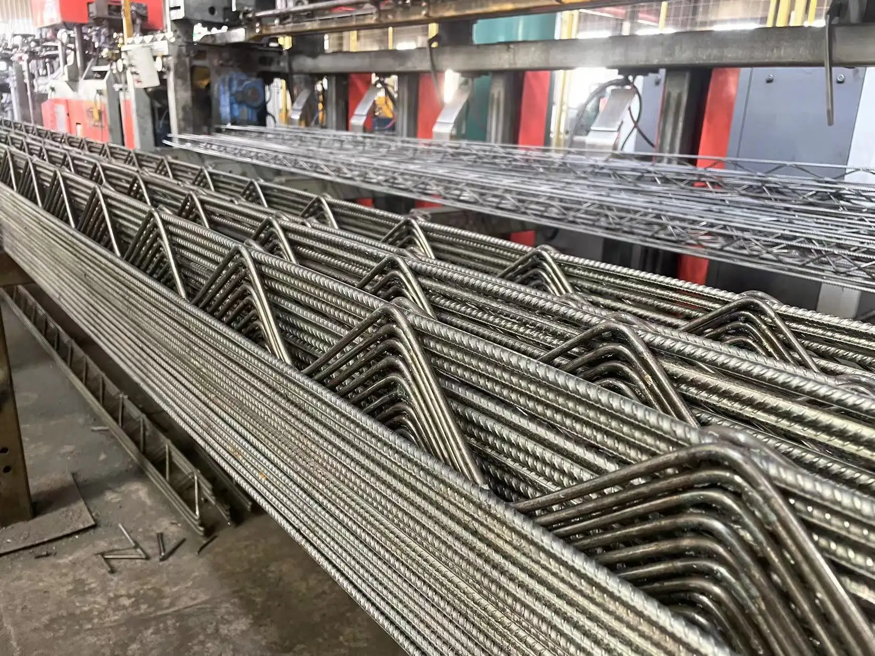 2024 Construction Metal Building Materials Hot Sale 100mm   150mm Steel Truss Metal Lattice Girder