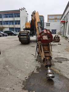 Excavadora anfibia sobre orugas Hyundai 305LC-9T usada barata de nueva llegada con bomba PLC de motor de pintura Original a la venta - Product Image 2