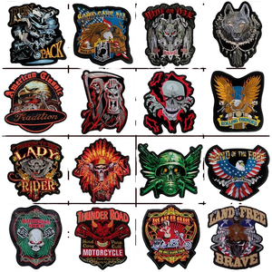 Parches de PVC ecológicos con diseño de calavera punk, broche punk, estilo gótico oscuro de música rock, bordados para sudaderas, chaquetas, abrigos y blusas. - Product Image 1