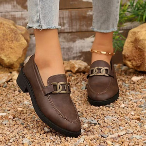 Mocasines planos originales de estilo británico para mujer, zapatos de punta suave de cuero genuino con traje de trabajo profesional negro pequeño de terciopelo - Product Image 3