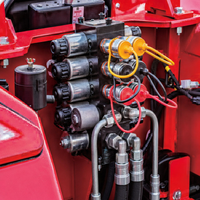 Tracteur agricole 160 CV - Pompe variable en option 200 L/min, 3-4 blocs de soupapes arrière, cabine climatisée, Euro V