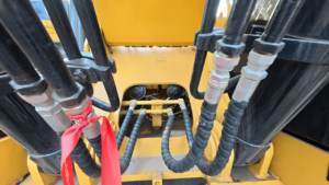 حفارة زاحفة مستعملة كاتربيلر 330D بوزن 20 طن، حفارة كاتربيلر 330D كبيرة مستعملة بوزن <span class=keywords><strong>30</strong></span> طن للبيع - Product Image 4