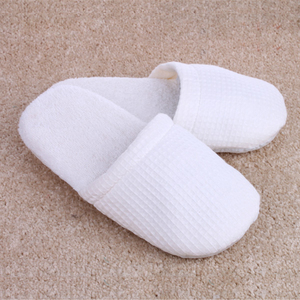 Pantofole per Bambini Personalizzabili con Logo, Opzione Profumata, per Hotel e Uso Ospitalitario, Servizio OEM Disponibile, MOQ 5000 Set, Campione in 7-10 Giorni - Product Image 4