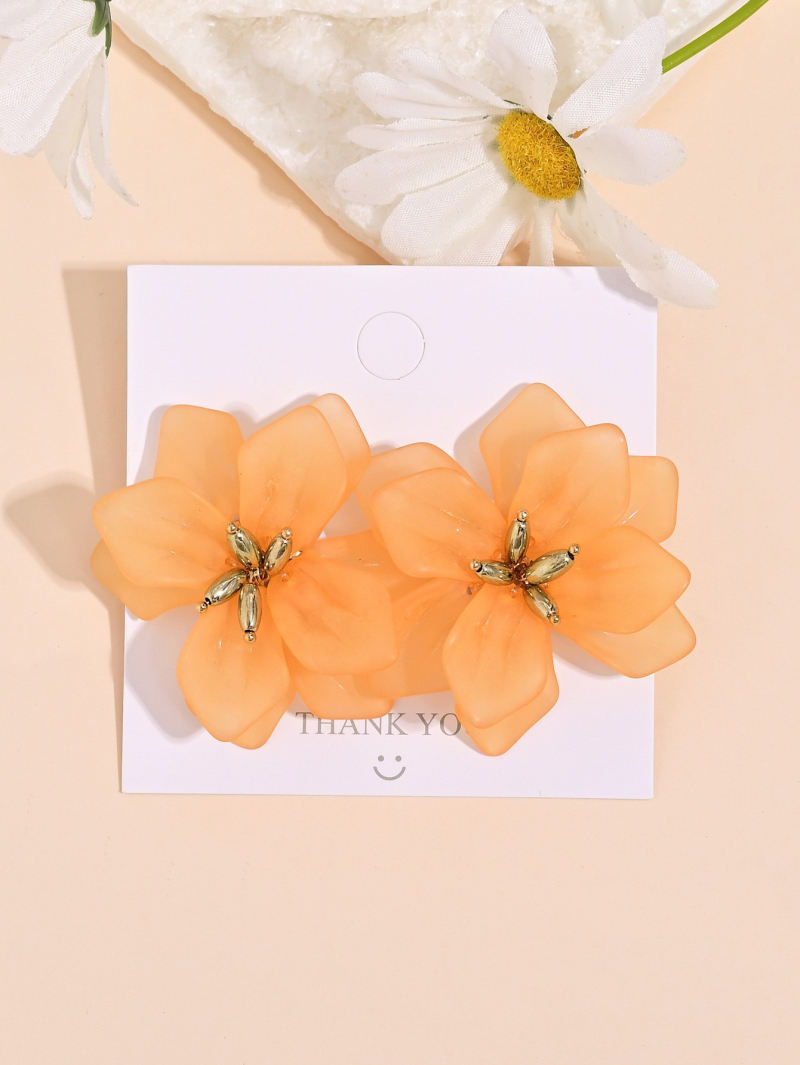 สีเหลือง