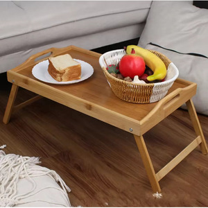 Bandeja portátil de bambú para el desayuno con patas plegables para usar en la cama o en la sala de estar - Product Image 3