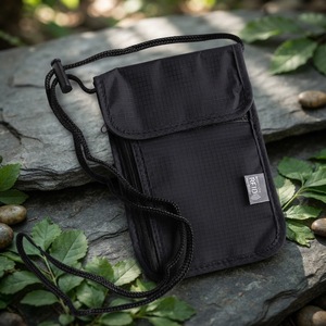 Pochette de voyage <span class=keywords><strong>anti</strong></span>-RFID pour le cou, porte-passeport étanche, organiseur de documents antivol pour les vacances et les voyages d'affaires - Product Image 1