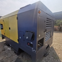 Compresseur d'air d'occasion Atlas Copco V900 Cunmins Engine 900 Cfm 23/18 bar Compresseur d'air à vis diesel stable