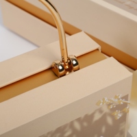 Boîtes rigides de haute qualité pour l'emballage de bijoux Logo d'estampage d'aluminium personnalisé Finition de qualité supérieure