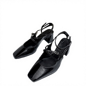 Sandales Mary Jane noires à talon épais et ouvertes à l'arrière pour femme, collection été-automne 2026 - Product Image 3