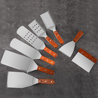 Gadget de cuisine professionnel en acier inoxydable manche en bois barbecue gril Pizza Burger Turner plaque chauffante longue spatule en métal spatule à steak