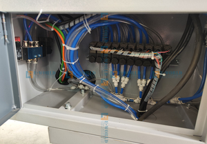 Máquina <span class=keywords><strong>de</strong></span> Corte <span class=keywords><strong>de</strong></span> <span class=keywords><strong>Aluminio</strong></span> Automática CNC <span class=keywords><strong>de</strong></span> Doble Cabezal, Sierra Ingletadora <span class=keywords><strong>de</strong></span> 90 <span class=keywords><strong>y</strong></span> 45 Grados para <span class=keywords><strong>PVC</strong></span>, para Fabricación <span class=keywords><strong>de</strong></span> Puertas <span class=keywords><strong>y</strong></span> Ventanas - Product Image 4