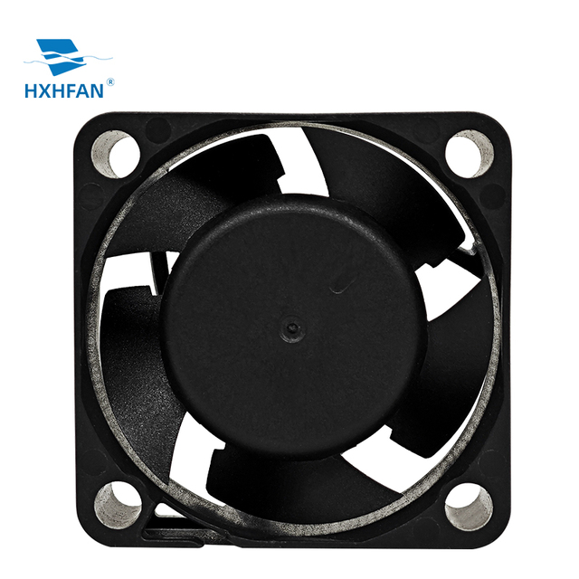 4020-3 DC Axial Flow Fan Ball Bearing 70000 Hours Lifespans 40x40x20mm Plastic Blades 12/24V OEM ODM Air Cooling Fan CE ROHS