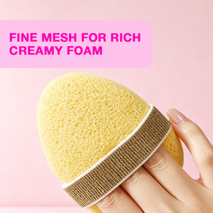 Esponja Facial de Poliuretano con Forma Ergonómica de Gota para Limpieza Facial y Desmaquillado - Product Image 5