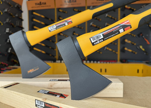 Hacha de Corte de Acero al Carbono Forjado con Mango de Fibra de Vidrio A613 - Product Image 3