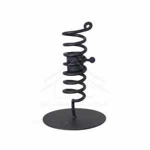 Bougeoir en fer forgé orné de haute qualité forgeron détaillant pour décor de noël Style gothique victorien pour la maison - Product Image 1