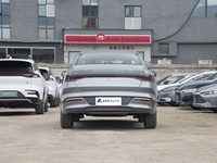 BYD Qin PLUS DM-i 2023 Hybride Rechargeable 55KM Édition Champion Prolongateur d'autonomie Automatique Cuir R16 Berline Voitures d'occasion