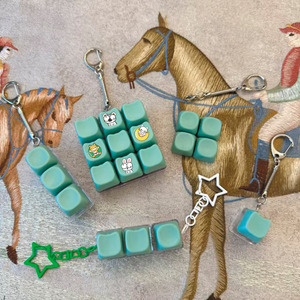 Anime Keycap tùy chỉnh Cat Claw Bàn phím giải nén Tester giải nén Keychain 4 Keycap Keychain tùy chỉnh - Product Image 2