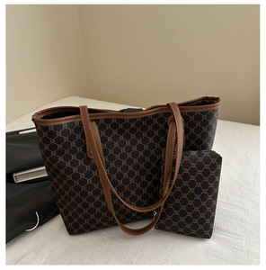 SH0011 Ensemble Deux Pièces <span class=keywords><strong>Grand</strong></span> Volume 8L <span class=keywords><strong>Sac</strong></span> Fourre-Tout Étanche en PU <span class=keywords><strong>avec</strong></span> Doublure en Polyester Rouge <span class=keywords><strong>Sac</strong></span> à Main <span class=keywords><strong>Fermeture</strong></span> <span class=keywords><strong>Éclair</strong></span> pour Filles Toutes Saisons - Product Image 2