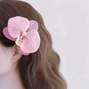 Nuevas Pinzas <span class=keywords><strong>para</strong></span> <span class=keywords><strong>el</strong></span> Cabello con Flores de Phalaenopsis Simuladas <span class=keywords><strong>en</strong></span> los Bordes que Crean una Atmósfera de Alta Gama. Clips de Pico de Pato - Product Image 4