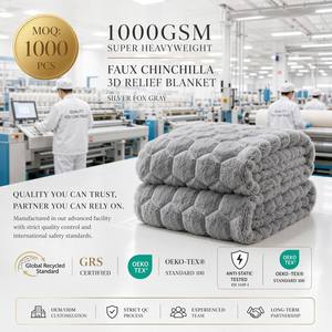 <span class=keywords><strong>Plaid</strong></span> en polyester tricoté 100% effet <span class=keywords><strong>fourrure</strong></span> de lapin, motif rose 3D en relief, rose poudré, lourd et luxueux, certifié OEKO-TEX, quatre couches - Product Image 4