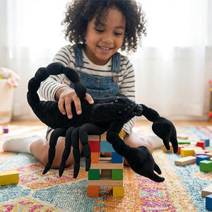 V500 Nuevo Diseño Creativo, Simulación de Animales de Peluche Suaves, Peluche de Escorpión Negro, Regalos para Niños, Halloween, Decoración del Hogar - Product Image 4